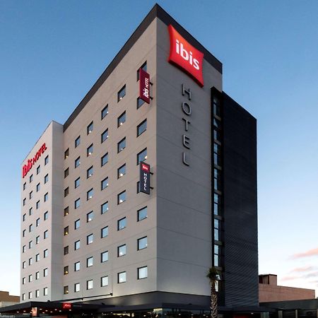 Ibis Tijuana Hotel Exterior photo
